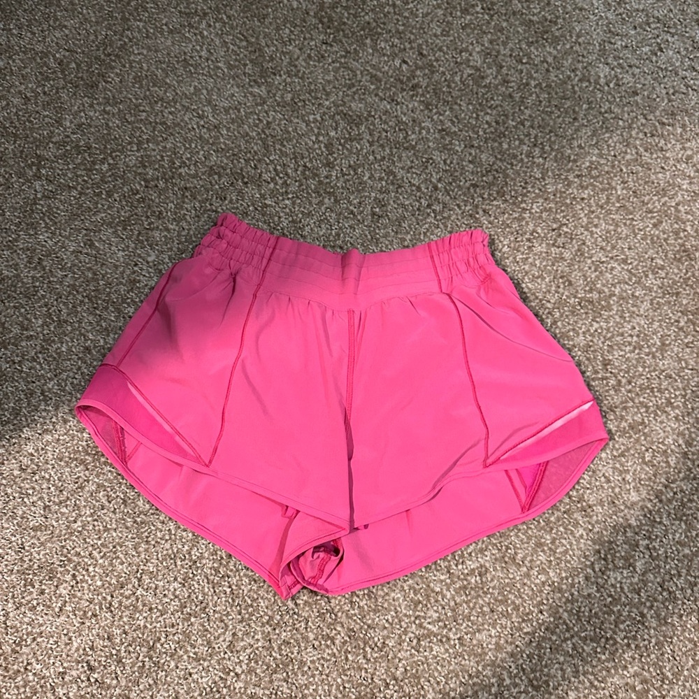 Lululemon Hotty hot shorts